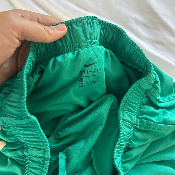 Nike Green Athletic Shorts - Picture 3 of 3